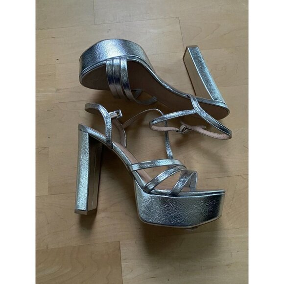 CHINESE Laundry New "Amella" Ankle Strap Silver Platform Sandal Heel - Picture 3 of 10